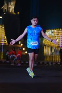 BIB: 43472
                            <button type="button" onclick="openModal(21110242)" class="btn btn-primary btn-sm float-right btn-popup" data-toggle="modal" data-target=".modal-high-quality">
                        <i class="fas fa-shopping-cart"></i> Add to Cart
                    </button>
                                            <button type="button" onclick="isThisMe(21110242, true)" class="btn btn-success btn-sm float-right btn-popup btn-isme hidden" data-toggle="tooltip" data-placement="bottom" title="นี่คือรูปของคุณใช่ไหม คลิกที่นี่เพื่อเอาเข้าอัลบั้ม">
                        <i class="fas fa-plus"></i> Add to album
                    </button>
                    <button type="button" onclick="isThisMe(21110242, false)" class="btn btn-warning btn-sm float-right btn-popup btn-isnotme hidden">
                        <i class="fas fa-ban"></i> Remove from album
                    </button>